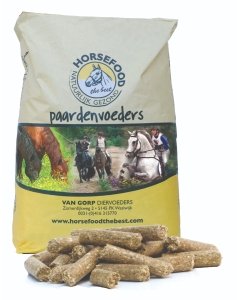 Täissööt hobustele